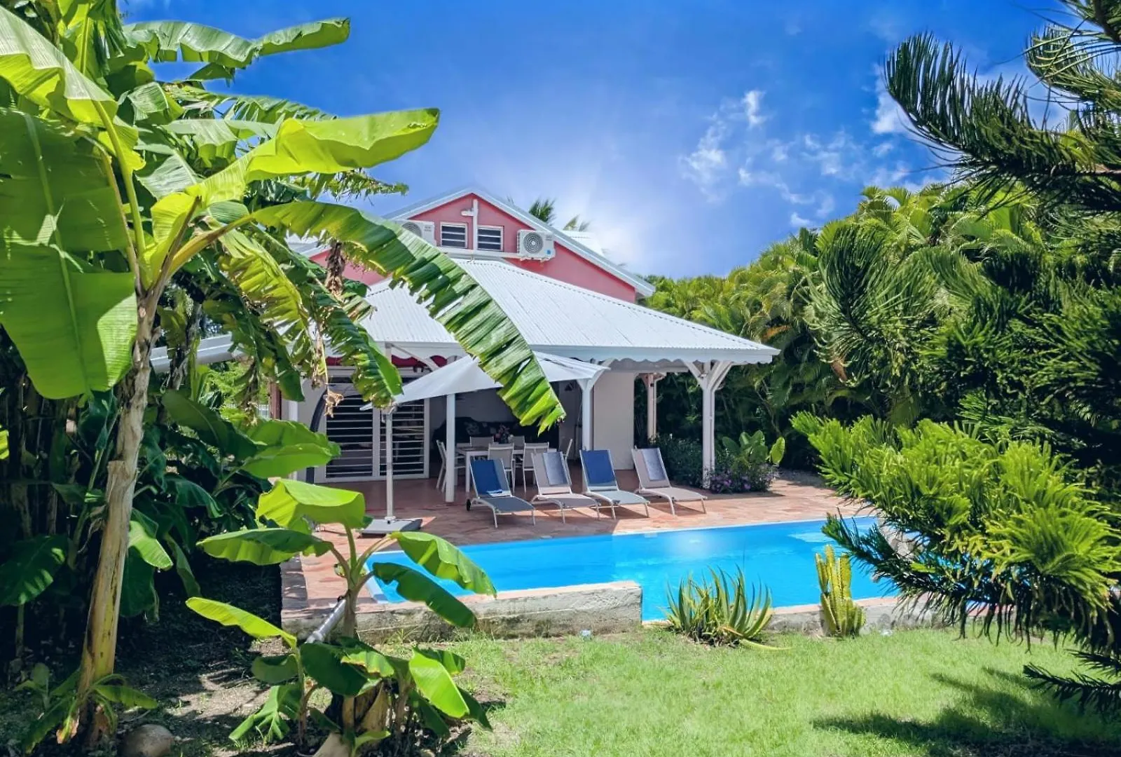 Villa Leocadie Avec Piscine Privee Saint-Francois